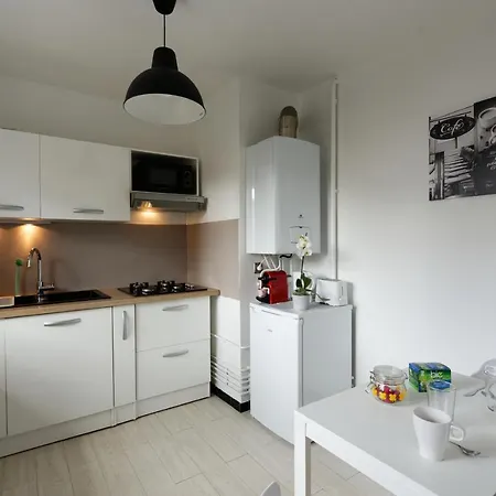 Apartment Belchamps Gare Pompidou *